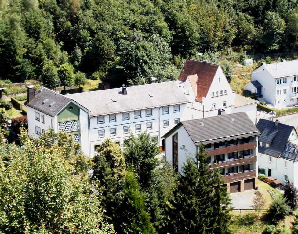 Gasthof Rodachtal Mit Gaestehaus Katharina Schwarzenbach am Wald Exterior photo