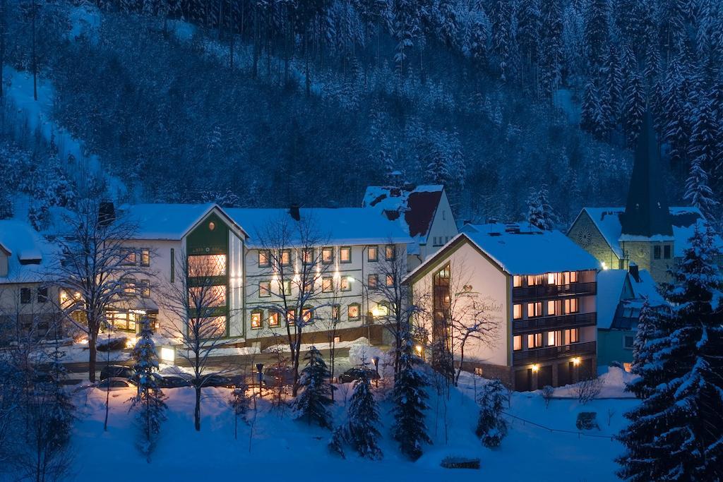 Gasthof Rodachtal Mit Gaestehaus Katharina Schwarzenbach am Wald Exterior photo